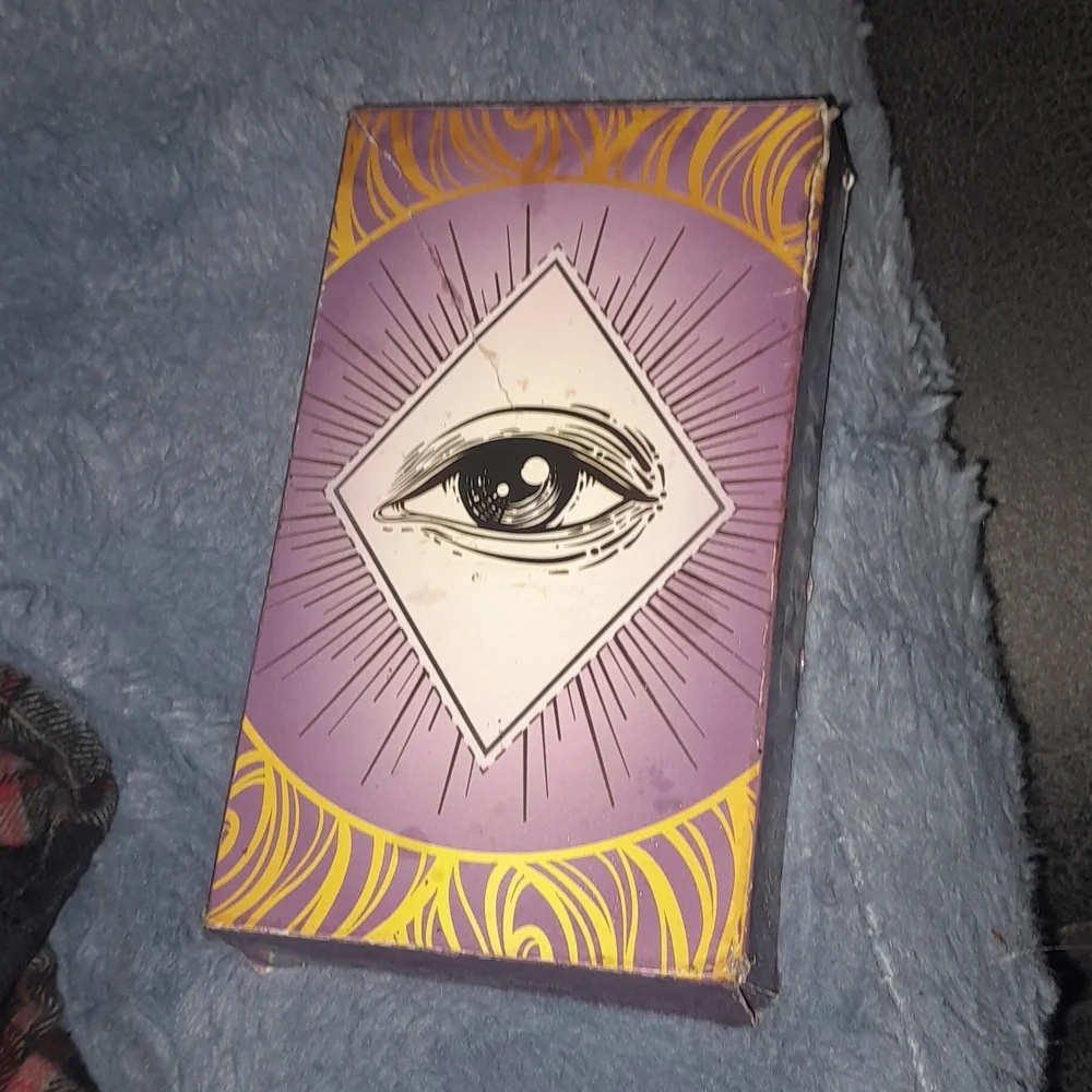 Tarot cards - Picture 1 of 5